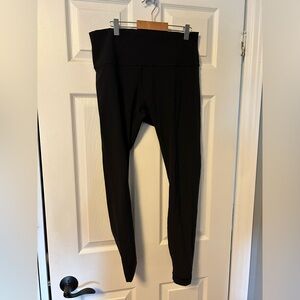 Black lulu lemon leggings (Align)